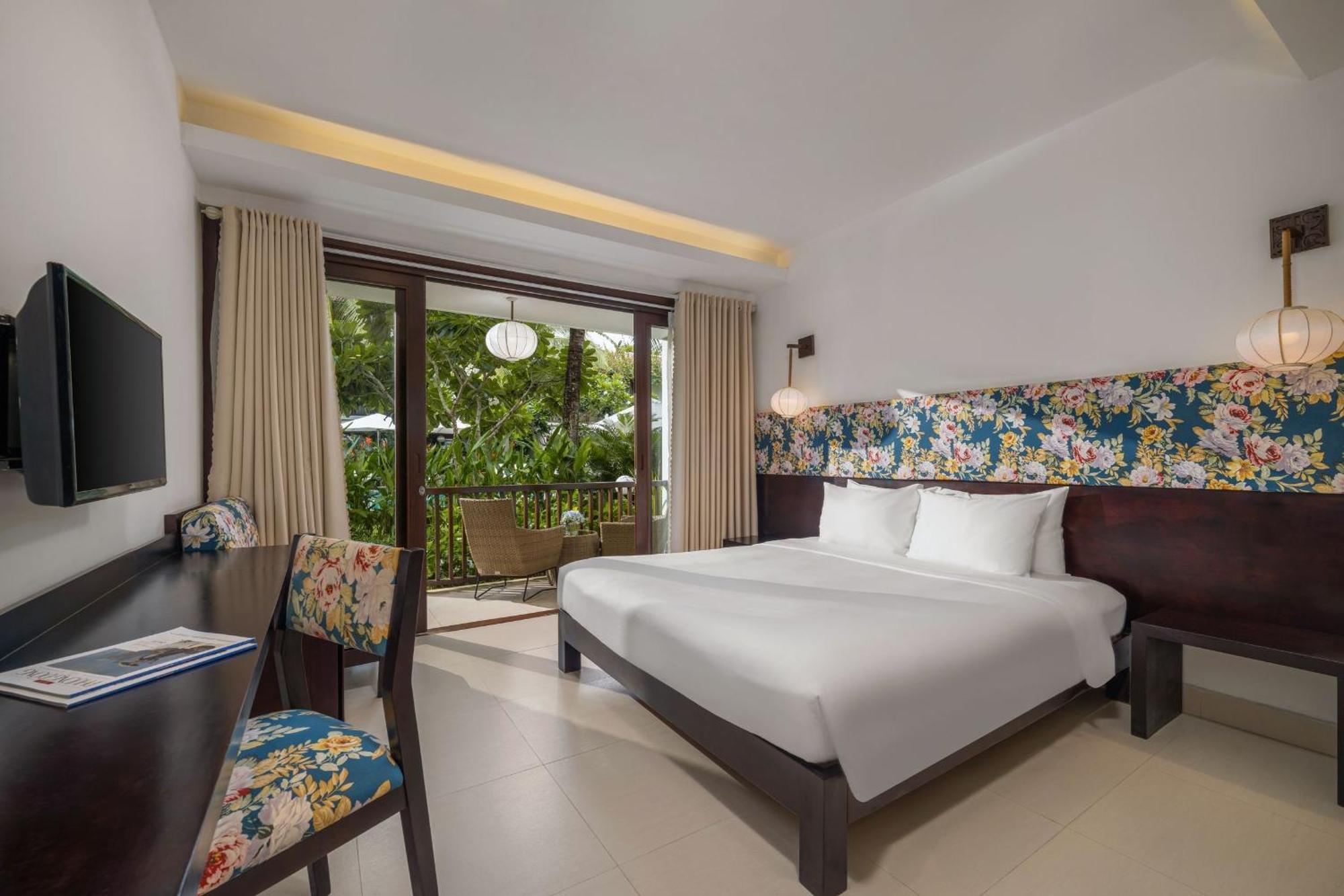 Курортный комплекс Emerald Riverside Хойан