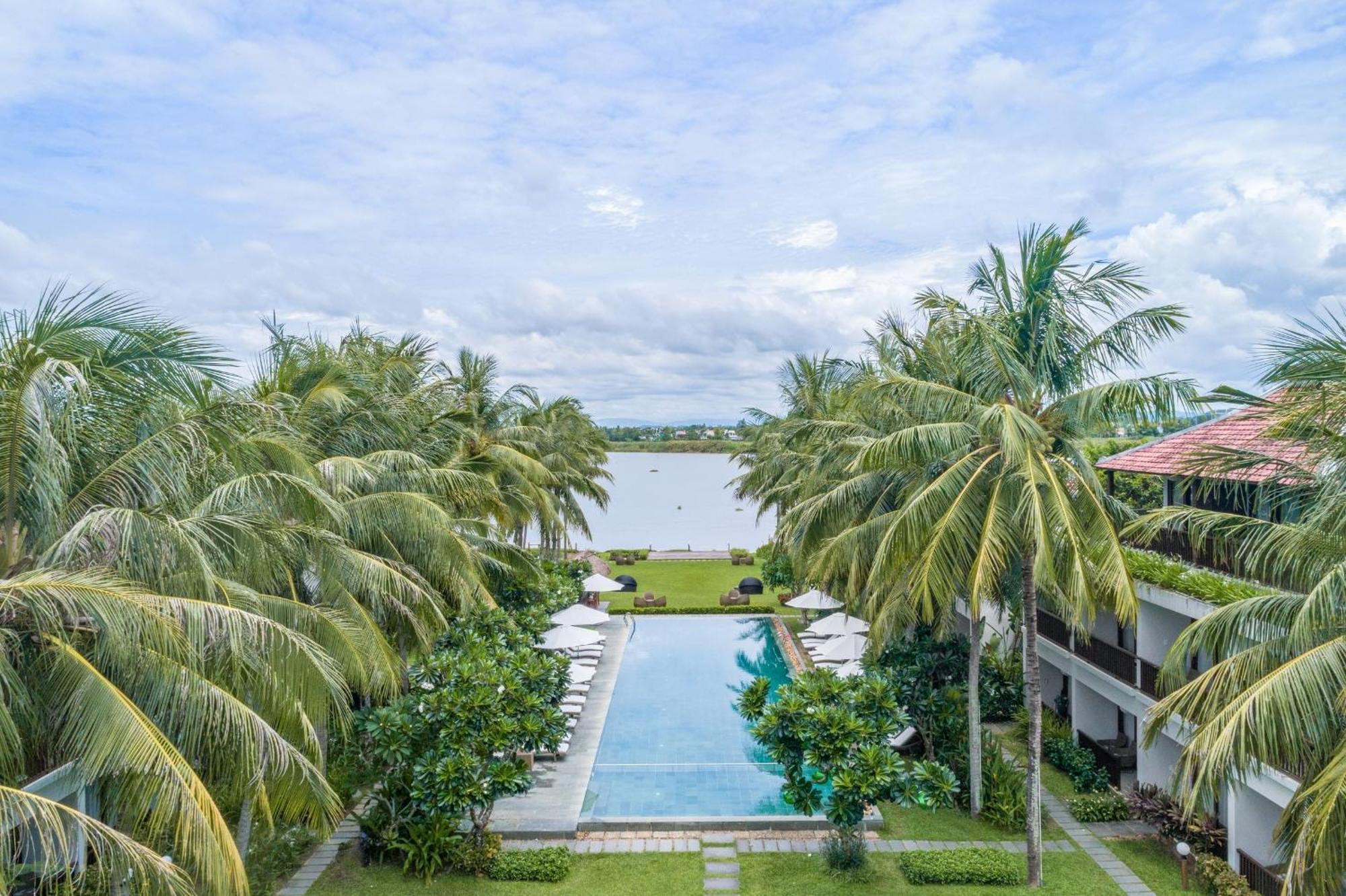 Emerald Riverside Курортный комплекс